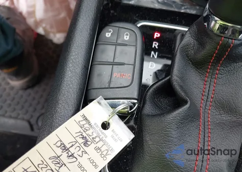 2022 Jeep Compass Trailhawk 4X4 from USA, damaged, VIN 3C4NJDDB0NT135897